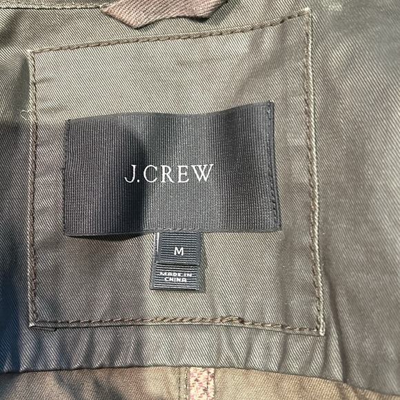J Crew iconic waxed green coat- 4 pockets, gold hardware. (M), in great shape ! - Picture 10 of 10